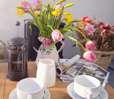 Par Bed & Breakfast | Vine Cottage
