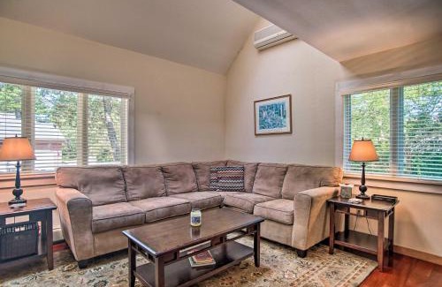 Oak Bluffs House | Vineyard Gem Less Than 2 Mi to Beach and Oak Bluffs!