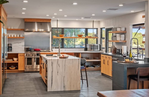 Templeton House | Vineyard House at Oak & Vine