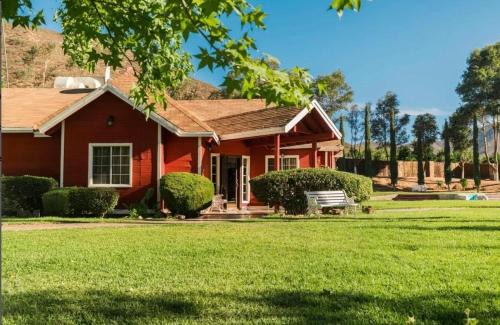San Antonio de las Minas Ski Chalet | Vineyard lodge in Valle de Guadalupe with pool