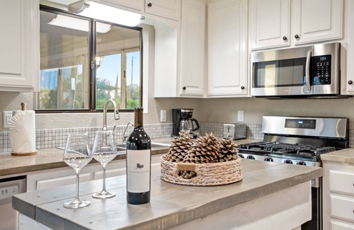 Paso Robles Villa | Vineyard Oasis: Pool & Views!