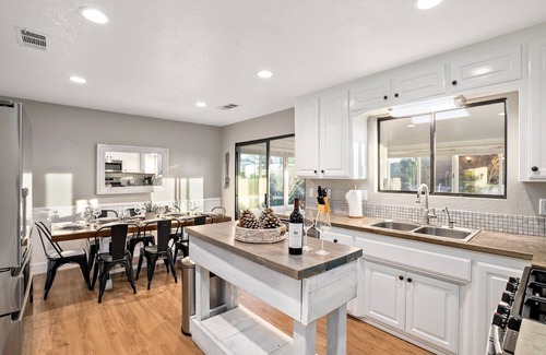Paso Robles Villa | Vineyard Oasis: Pool & Views!