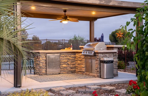 Paso Robles Villa | Vineyard Oasis: Pool & Views!