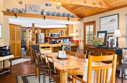 Templeton House | Vineyard Retreat in a Stunning Vineyard Setting and Views, Hot Tub, and More