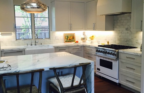 St. Helena House | Vineyard View Hideaway walk to Downtown SH