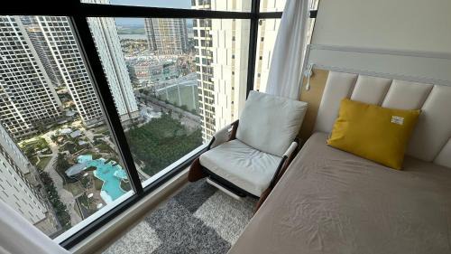 District 9 Apartment | Vinhome Grandpark TPHCM Vietnam Masteri Centre Point Luxury Apartment with Adventure at Your Doorstep - Amusement Park & Poolside Comfort!