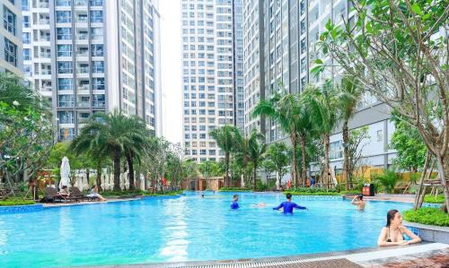 Hang Xanh Hotel | Vinhome Landmark 81 Suites