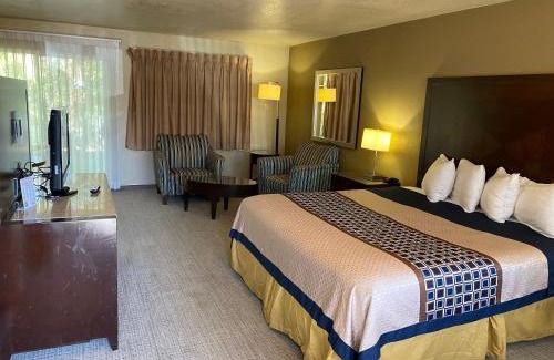 Atascadero Hotel | Vino Inn & Suites