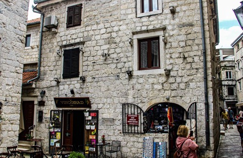 Kotor Old Town Apartment | Vinograd