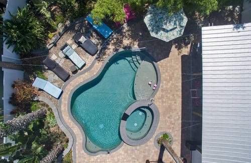 Horton Shores House | Vintage Beach House - Walk to Beach & Flagler Ave