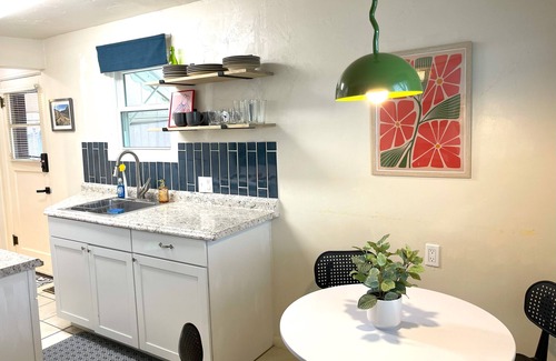 Twin Falls Apartment | Vintage Casita 2 Bedroom, Pet Friendly!