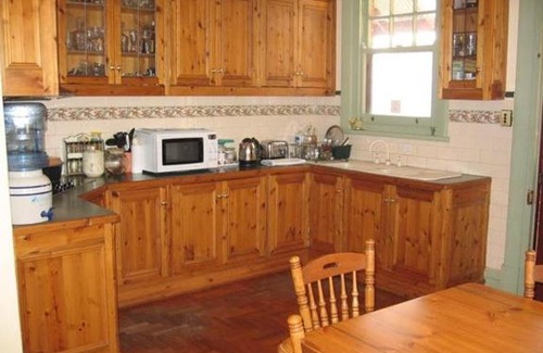 Glenelg North Bed & Breakfast | Vintage Chato