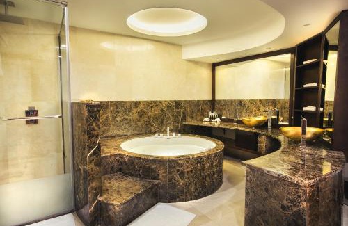 Dubai Production City Apartment | Vintage Grand Hotel - Formerly Ghaya Grand Hotel