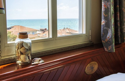 Marina di Cecina Hotel | Vintage Hotel Tornese - Business & Events