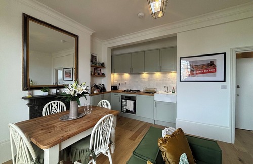 De Beauvoir Apartment | Vintage-Inspired 1BD Flat in De Beauvoir Town
