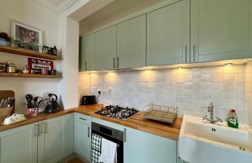 De Beauvoir Apartment | Vintage-Inspired 1BD Flat in De Beauvoir Town