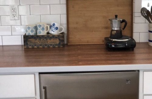 Seabrook House | Vintage-inspired cottage in Seabrook, sleeps 7
