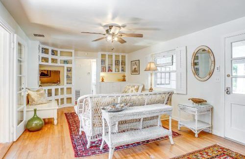Mount Dora House | Vintage Mount Dora Cottage with Screened Porch!