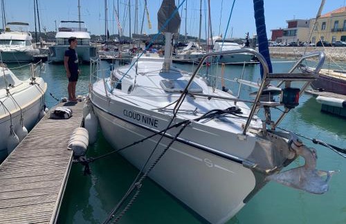 Belem Boat Rental | Vintage sailboat experience