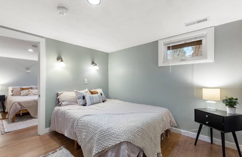 Hough House | Vintage Suite With Modern Touches Throughout!