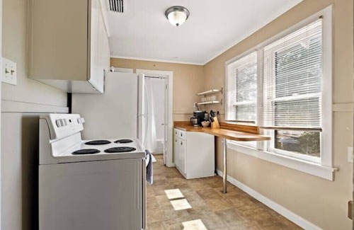 Historic Old Northeast House | Vintage View Loft