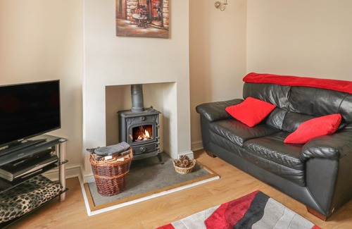Dearham Cottage | VIOLET COTTAGE, pet friendly, with open fire in Dearham