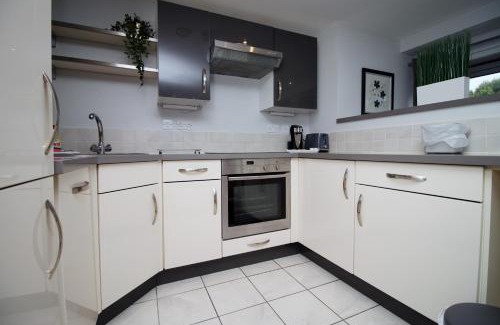 Swindon Apartment | Violets Corner Luxury Swindon Town Apartment Great Location In The South West