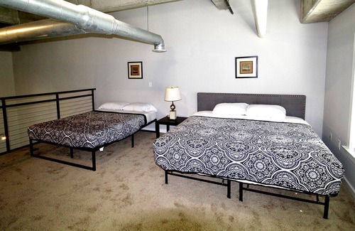 Atlantic Station Area Apartment | VIP ACCESS ATL LOFT | 2STORY 3BR |ATLANTIC STATION