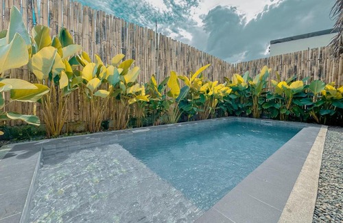 Angeles City Resort | ViP Cabin Private Villa 1