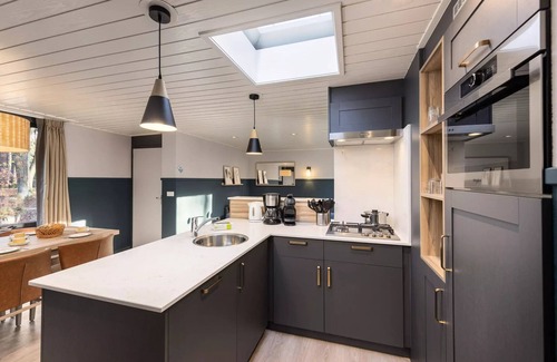 Lommel House | VIP Cottage 4 People