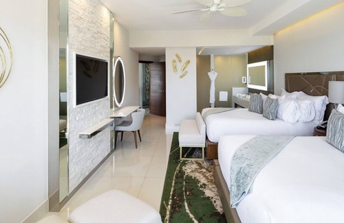 Palmilla Resort | VIP Member Access 💎Luxe 3BR Oceanfront 🌊 Wraparound Terrace w/Jacuzzi ✨4198ft²