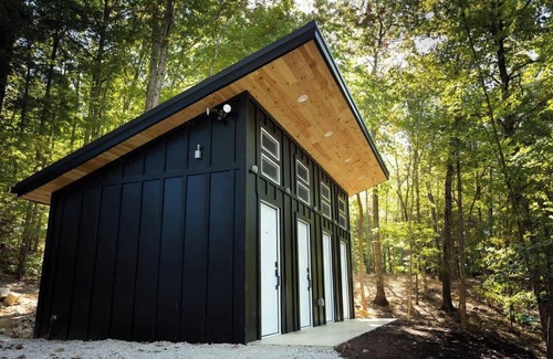 Primrose RV Rental | Vireo's Nest- Glamping Tent in the Gorge️ with AC
