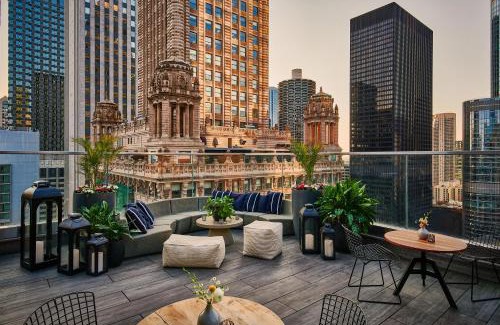 Downtown Chicago Hotel | Virgin Hotels Chicago