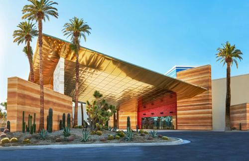 Las Vegas Resort | Virgin Hotels Las Vegas, Curio Collection by Hilton