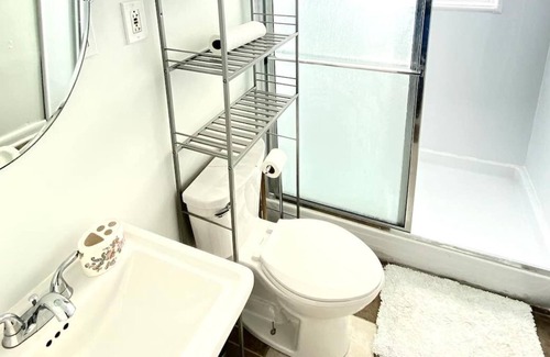 Virginia Beach House | Virginia Beach Family Home 4 Bedroom, 2 Bathroom