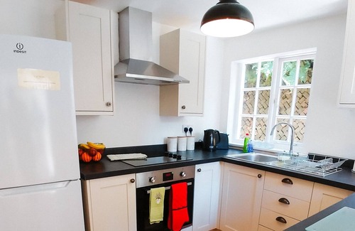 Rostherne Cottage | Virginia Cottage by Tatton Stays - Pet Friendly