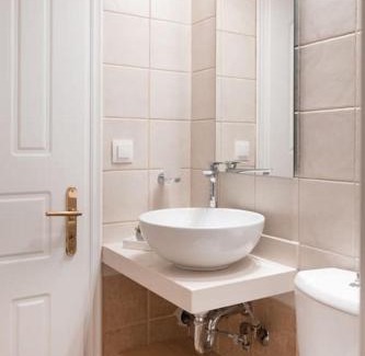 Volos City Centre Apartment | Virginia's Luxury Suites 2