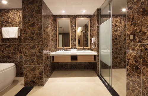 Tran Phu Beach Hotel | Virgo Hotel