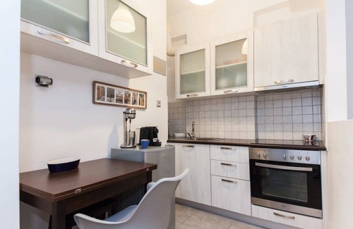 Vyronas Apartment | Vironas Chic Sleek Modern Studio in Athens