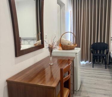 Himare Hotel | Vironas Hotel