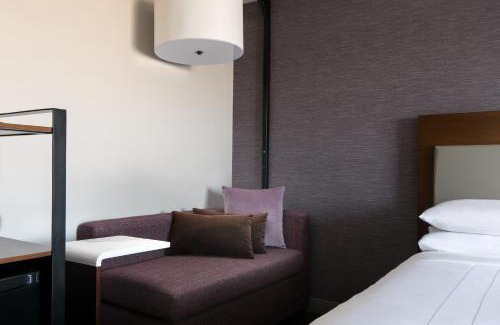 Visalia Hotel | Visalia Marriott at the Convention Center