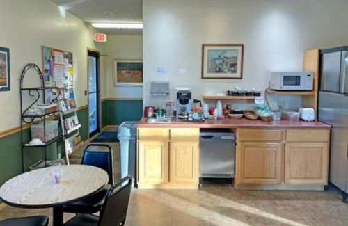 Falls City Hotel | Vision Inn Motel