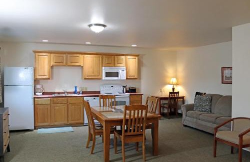 Falls City Hotel | Vision Inn Motel