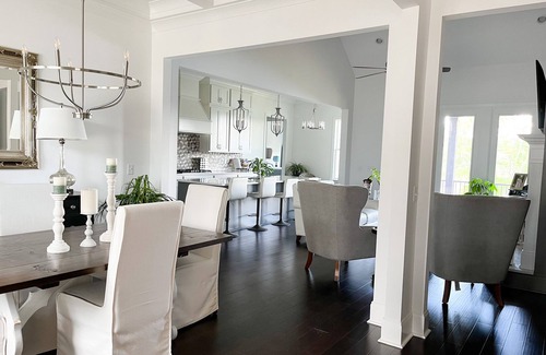 Auburn House | Visit Auburn in Style: Luxurious House on Golf Course, Perfect for Families