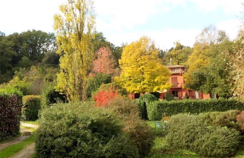 Campagnano di Roma House | Visit Rome and then lie in salt water pool to cool down! 3 golf courses nearby