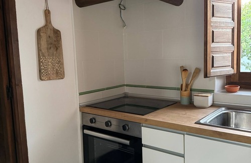 Alora Cottage | Visit the Caminito del Rey and stay at Grandma Pepa's house!