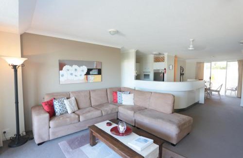 Sunshine Beach Apartment | Visit the Cote D'Azur in Sunshine Beach