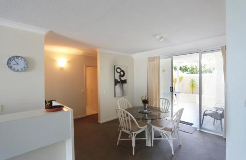 Sunshine Beach Apartment | Visit the Cote D'Azur in Sunshine Beach