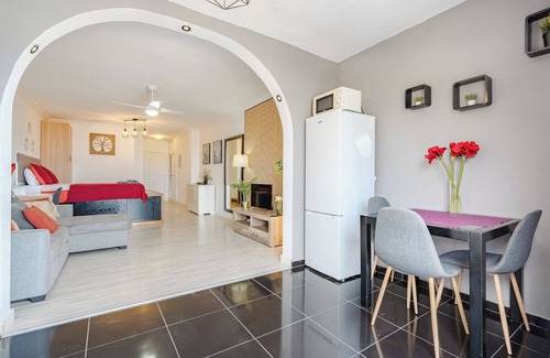 San Eugenio Apartment | Vista al Atardecer