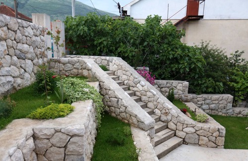 Trebinje Apartment | Vista Apartments - Studio Apartment with City View (A1)